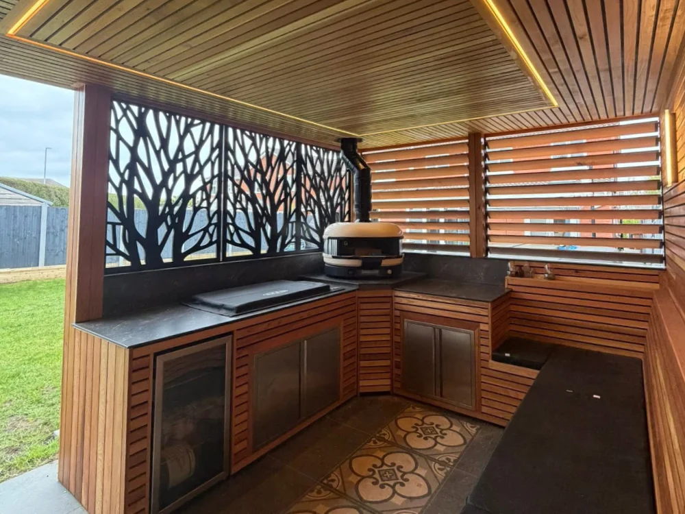 Home 2 Garden kitchen